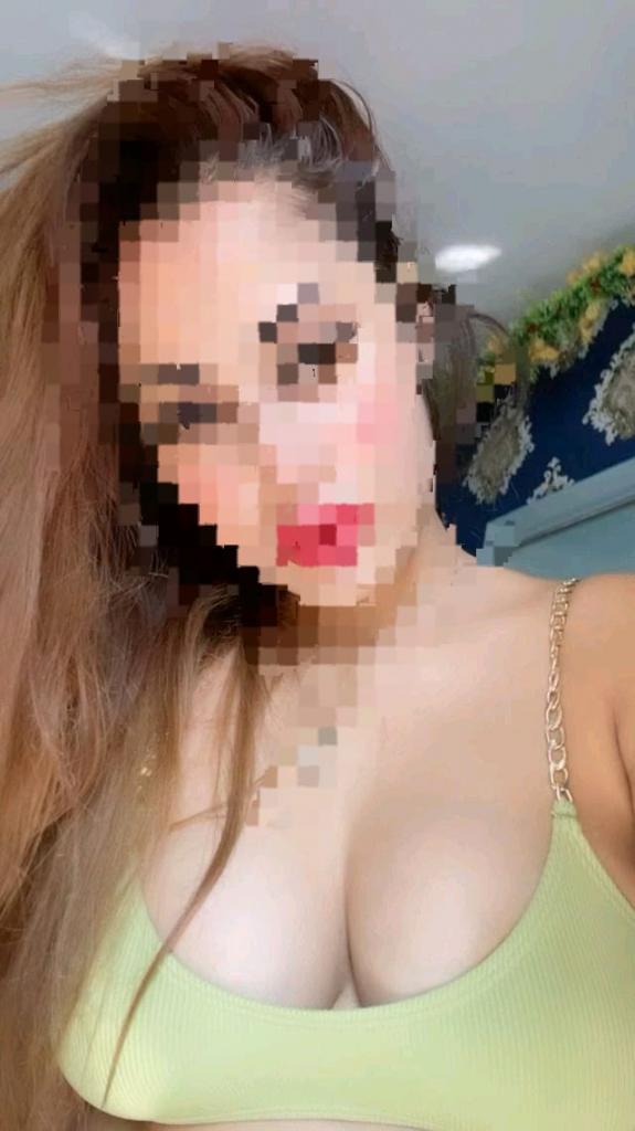 742089675: Chica busca chico en Huelva