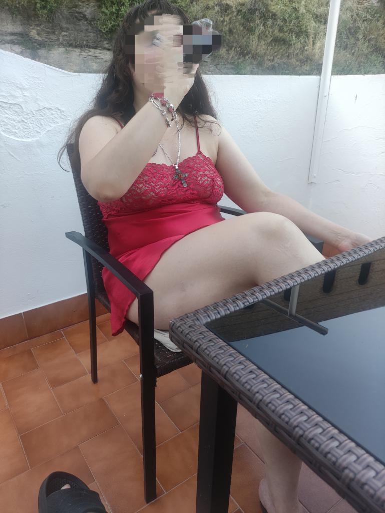 Chica busca chico en Huelva: 