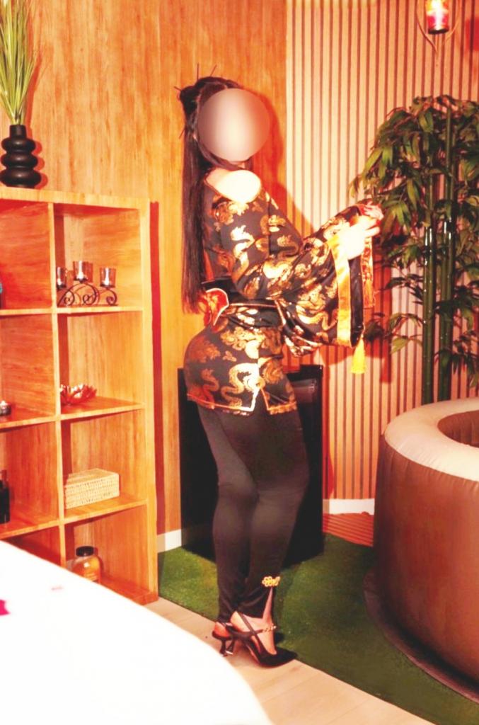 Chica busca chico en Burgos: Chica busca chico