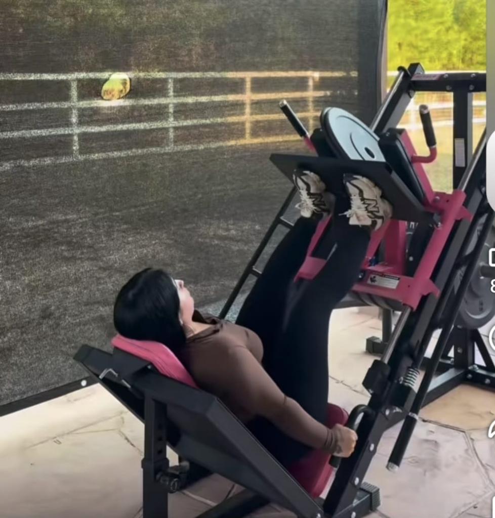 Chica busca chico en Murcia: 