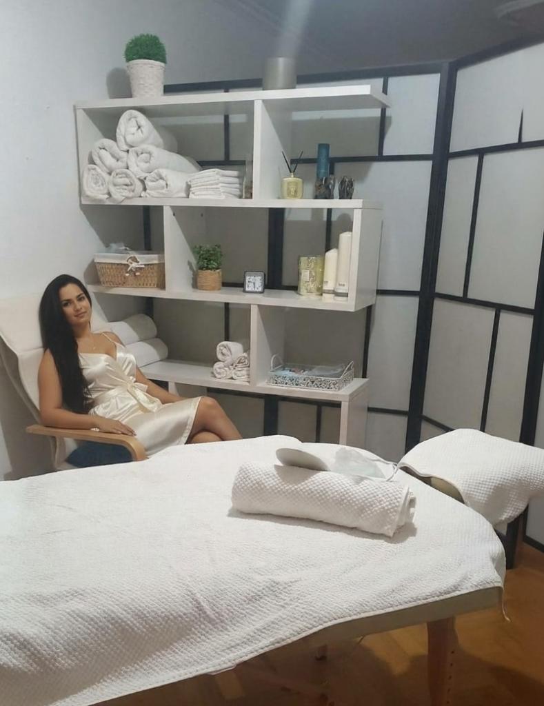 602096405: Chica busca chico en La Coruña