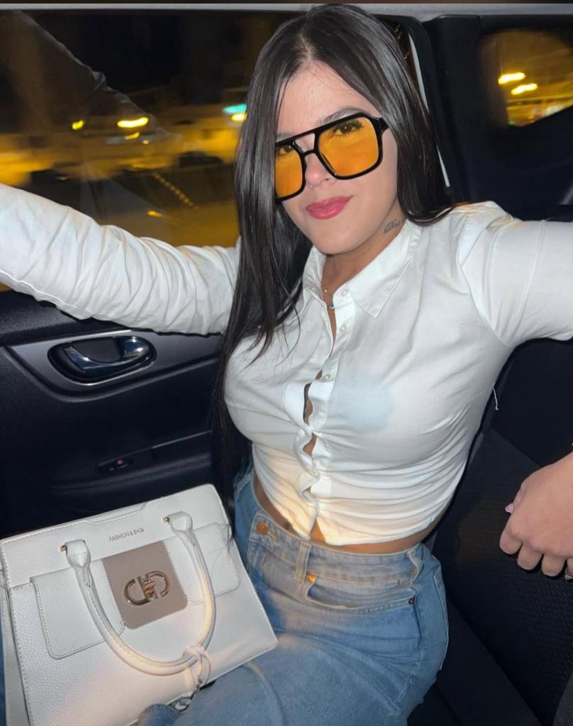 611253298: Chica busca chico en Barcelona