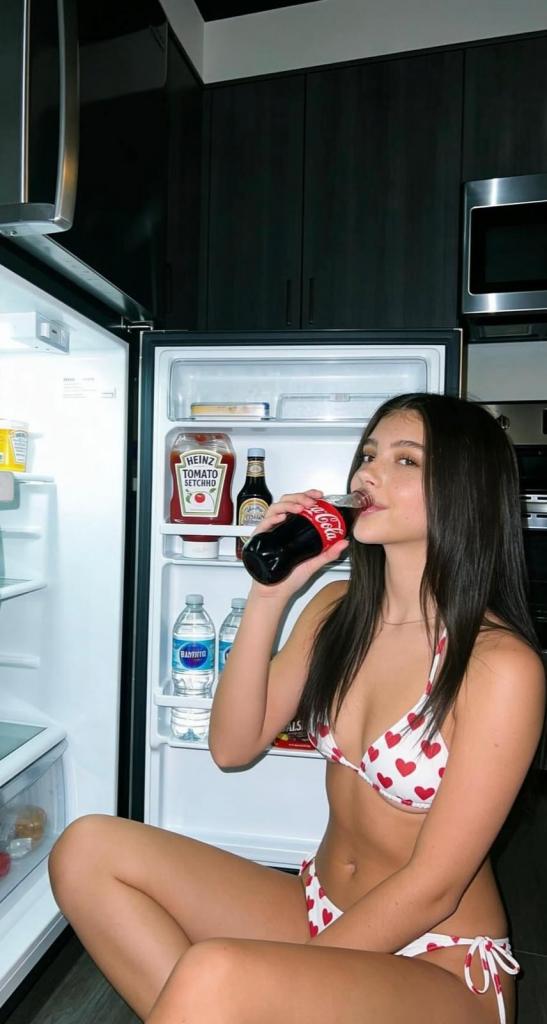 Chica busca chico en Cádiz: 