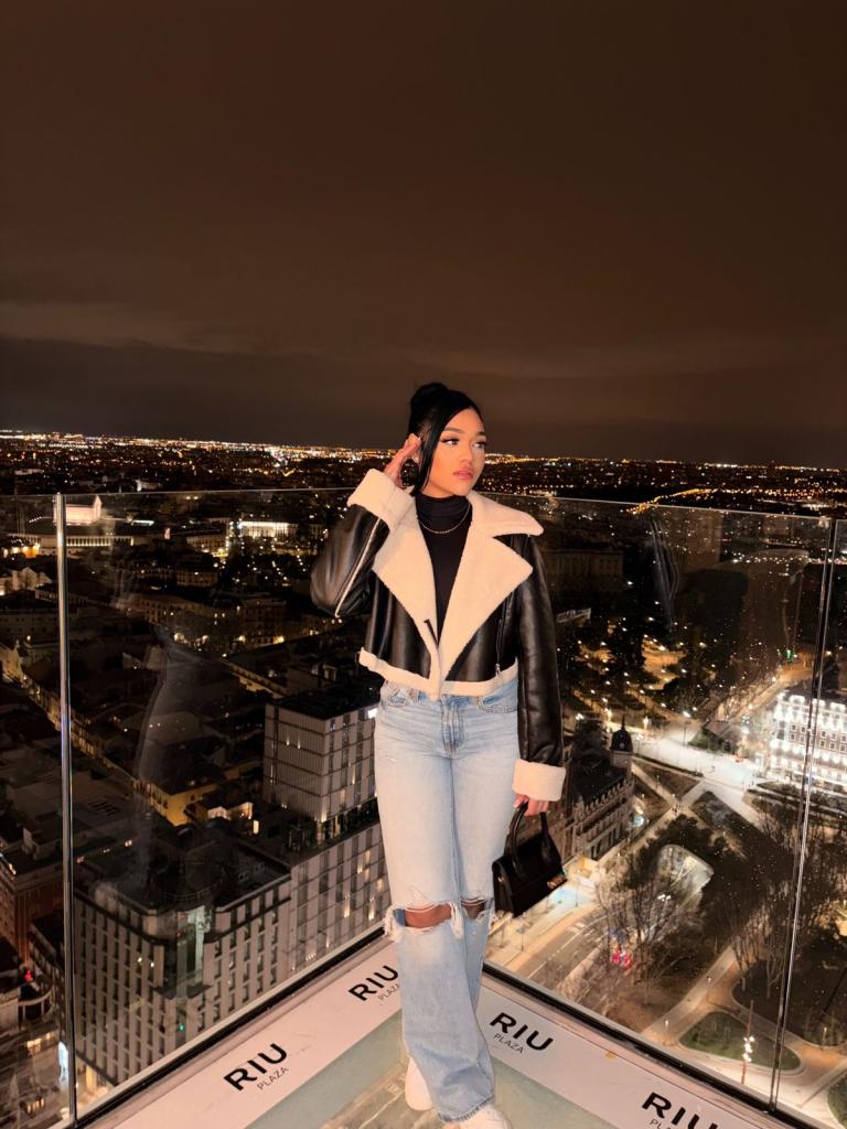 627596160: Chica busca chico en Tenerife