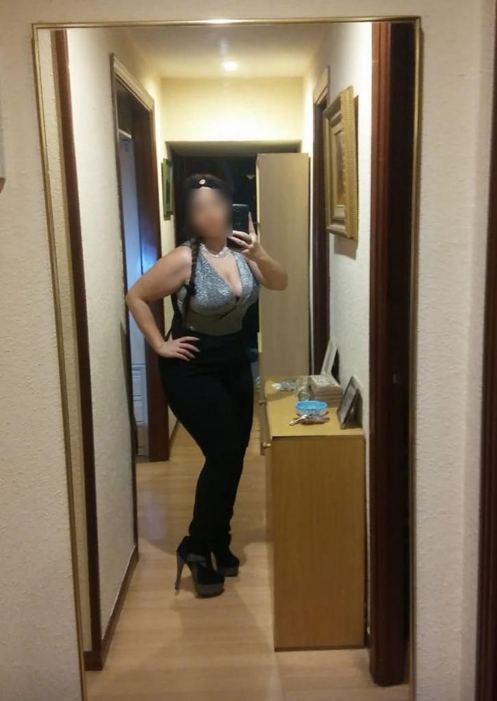 603284745: Chica busca chico en Málaga