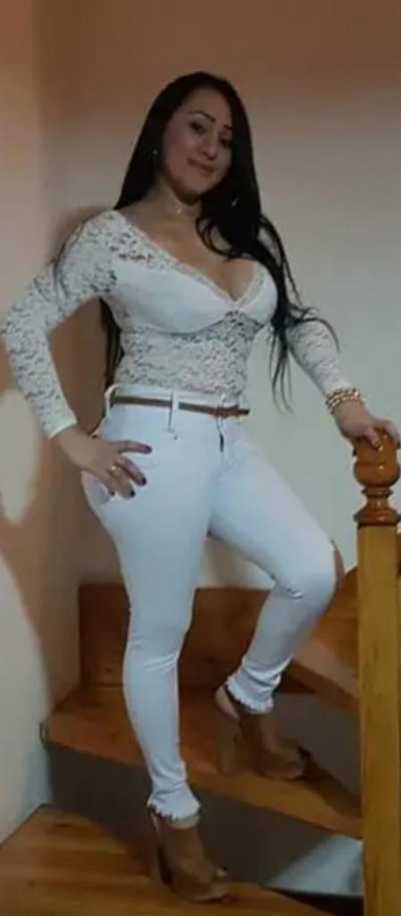 Chica busca chico en Barcelona: 