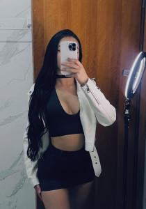 613778865: Chica busca chico en Navarra