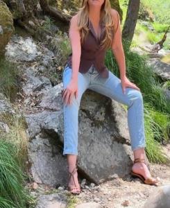 613373497: Chica busca chico en Asturias