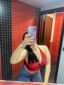 613693633: Chica busca chico en Málaga