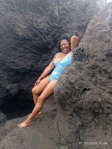 641010831: Chica busca chico en Sevilla