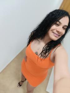 643139434: Chica busca chico en La Coruña