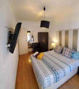 634703111: Chica busca chico en Málaga