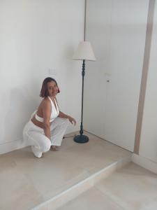 614053387: Chica busca chico en Sevilla