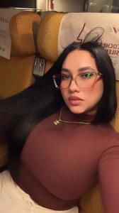 604364239: Chica busca chico en Sevilla