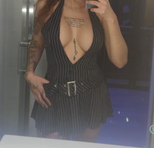 742097671: Chica busca chico en Madrid