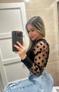 627274058: Chica busca chico en Zaragoza