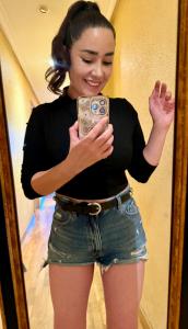 633049466: Chica busca chico en Cantabria