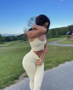 642289089: Chica busca chico en Cáceres