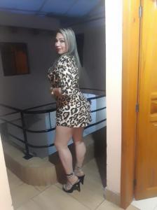 670638403: Chica busca chico en Cádiz