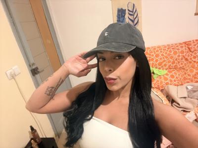 656499858: Chica busca chico en Barcelona