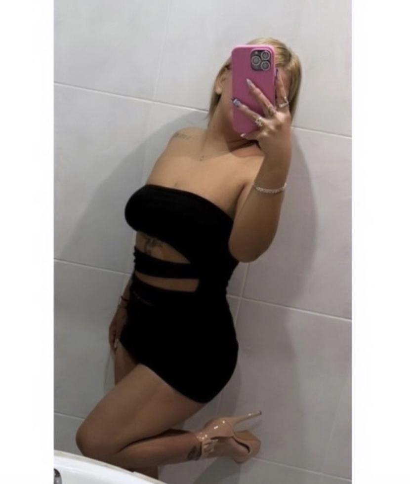 691461497: Chica busca chico en Barcelona