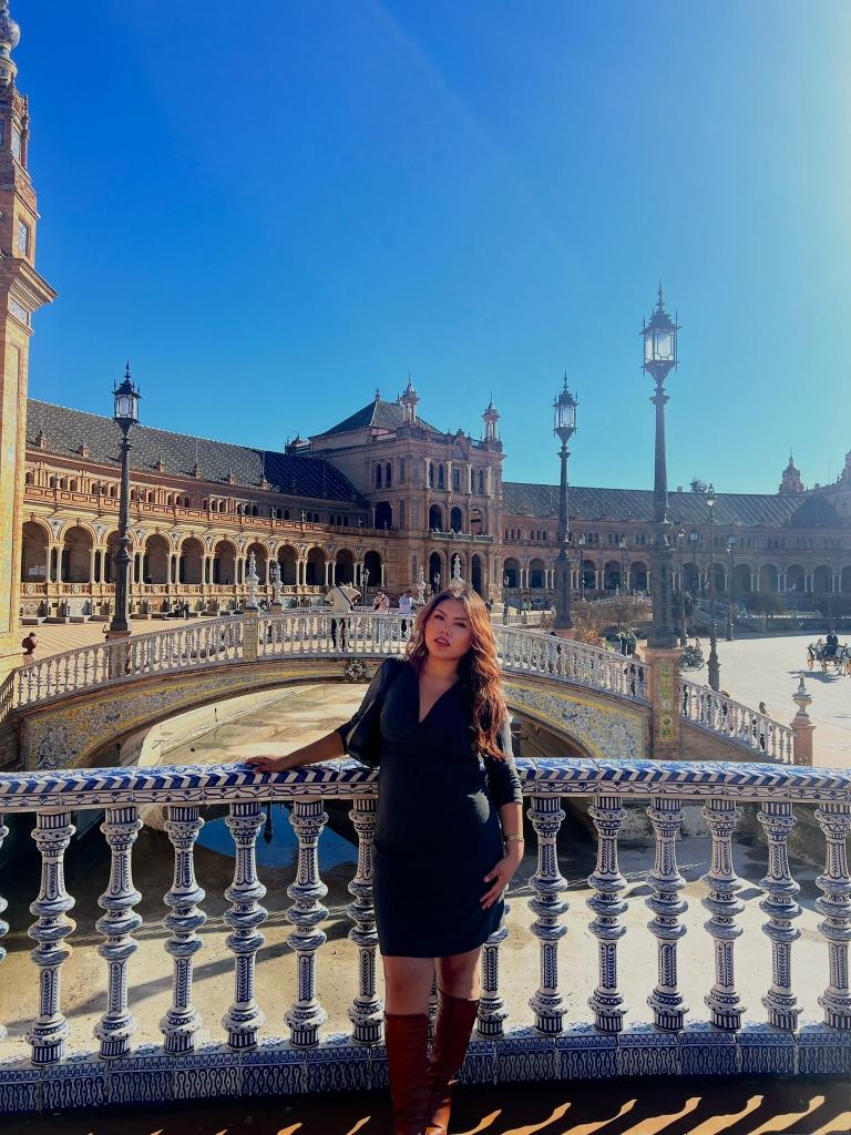 602443130: Chica busca chico en Sevilla