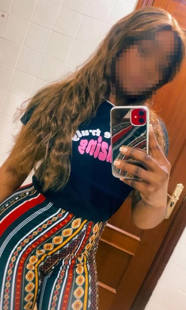 603313895: Chica busca chico en Sevilla