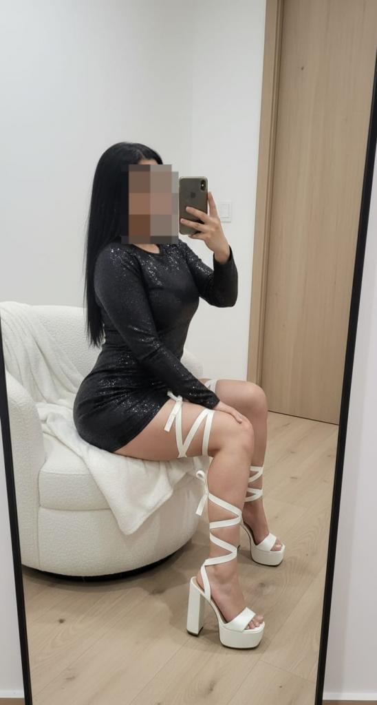 604370564: Chica busca chico en Ibiza