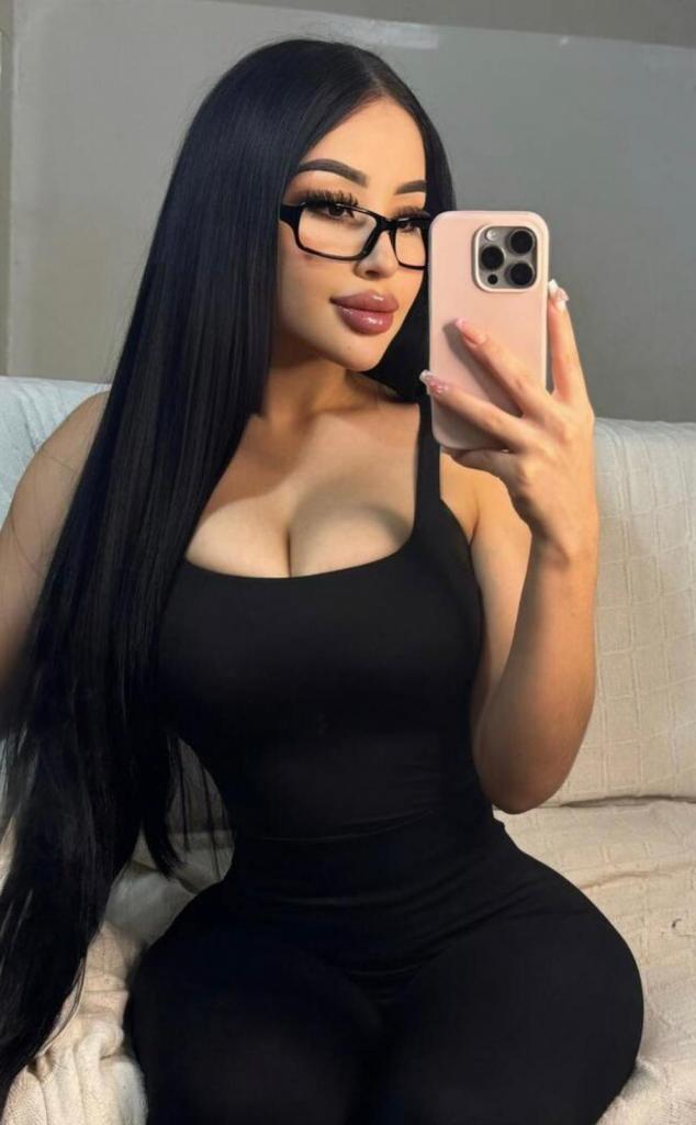 Chica busca chico en Formentera: 