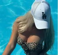 633469557: Chica busca chico en Granada