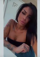 613998229: Chica busca chico en Tenerife