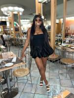 677878888: Chica busca chico en Gerona