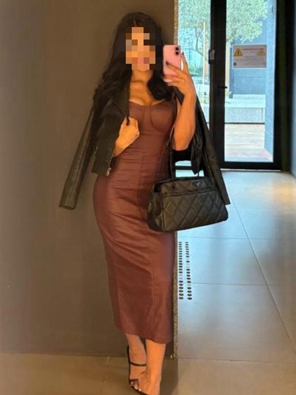 Chica busca chico en Ibiza: 