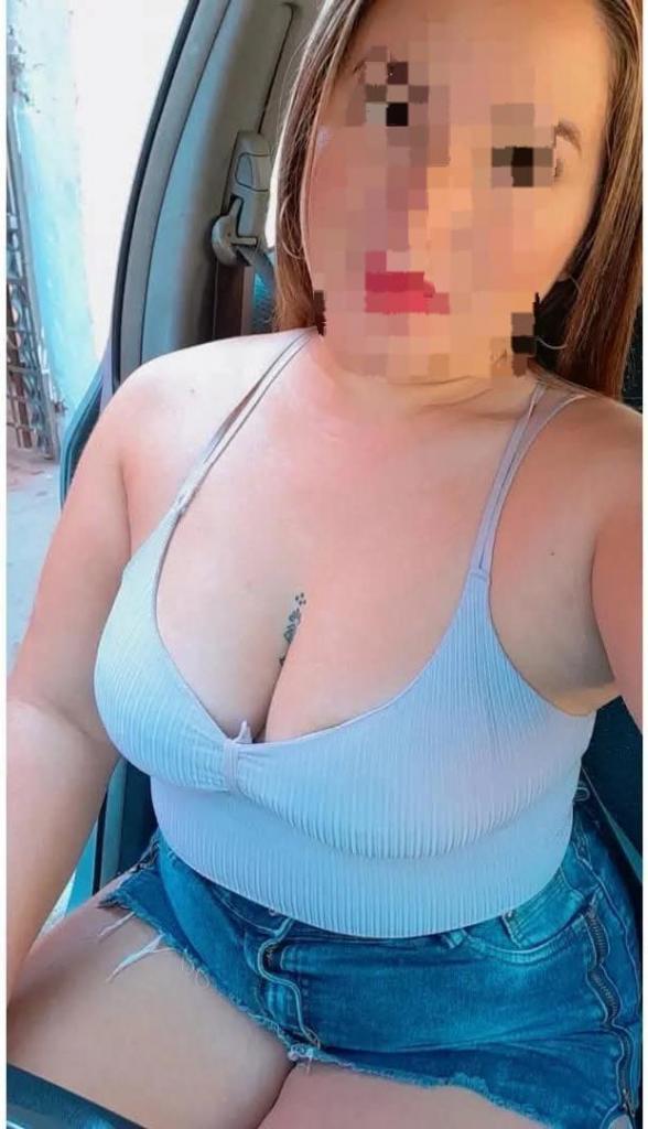 Chica busca chico en Cádiz: 