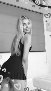 611392009: Chica busca chico en Ibiza