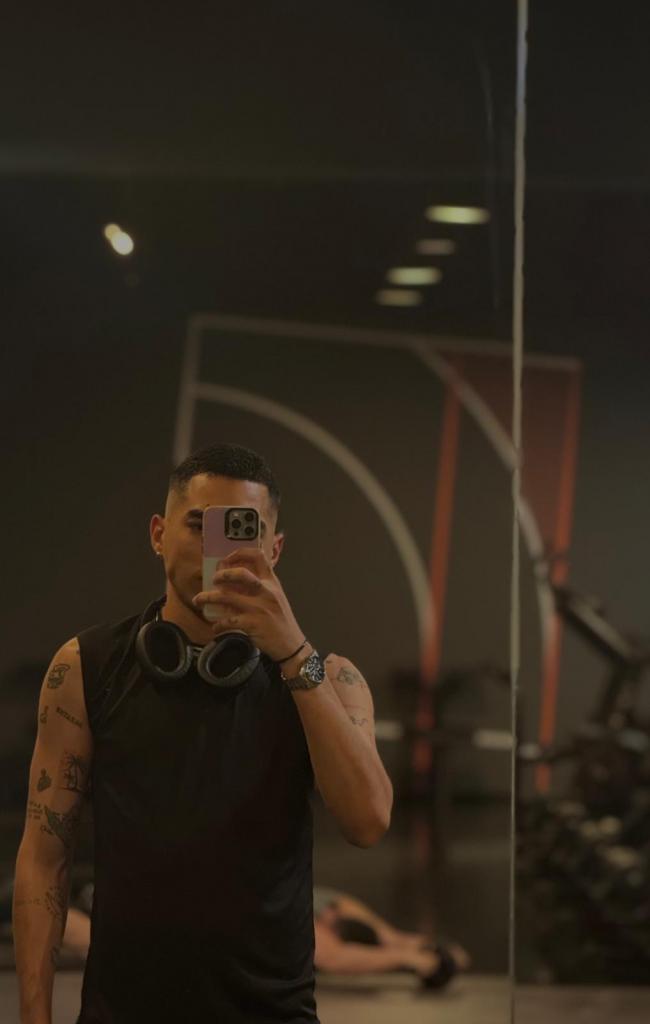 613158331: Chico busca chica en Pontevedra