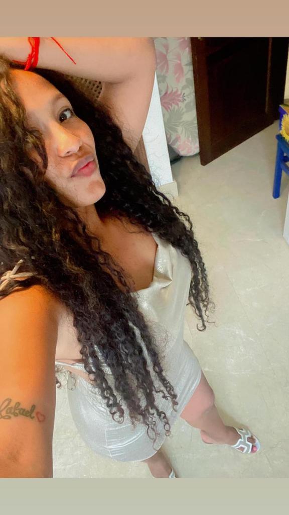 664254362: Chica busca chico en Málaga