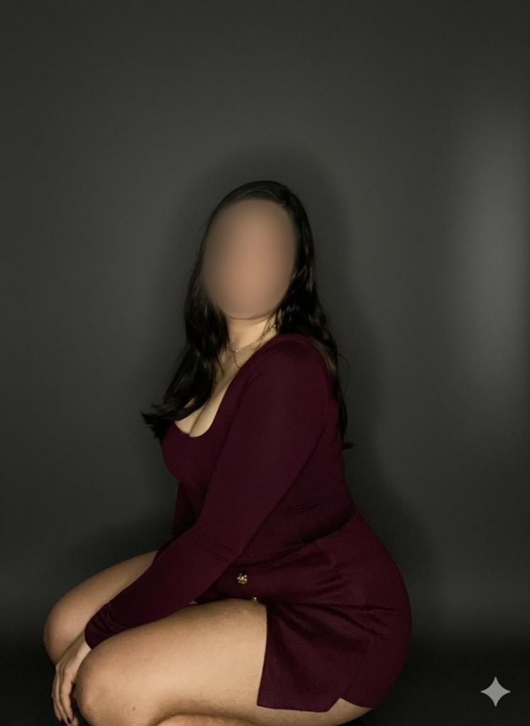 Chica busca chico en Almería: 