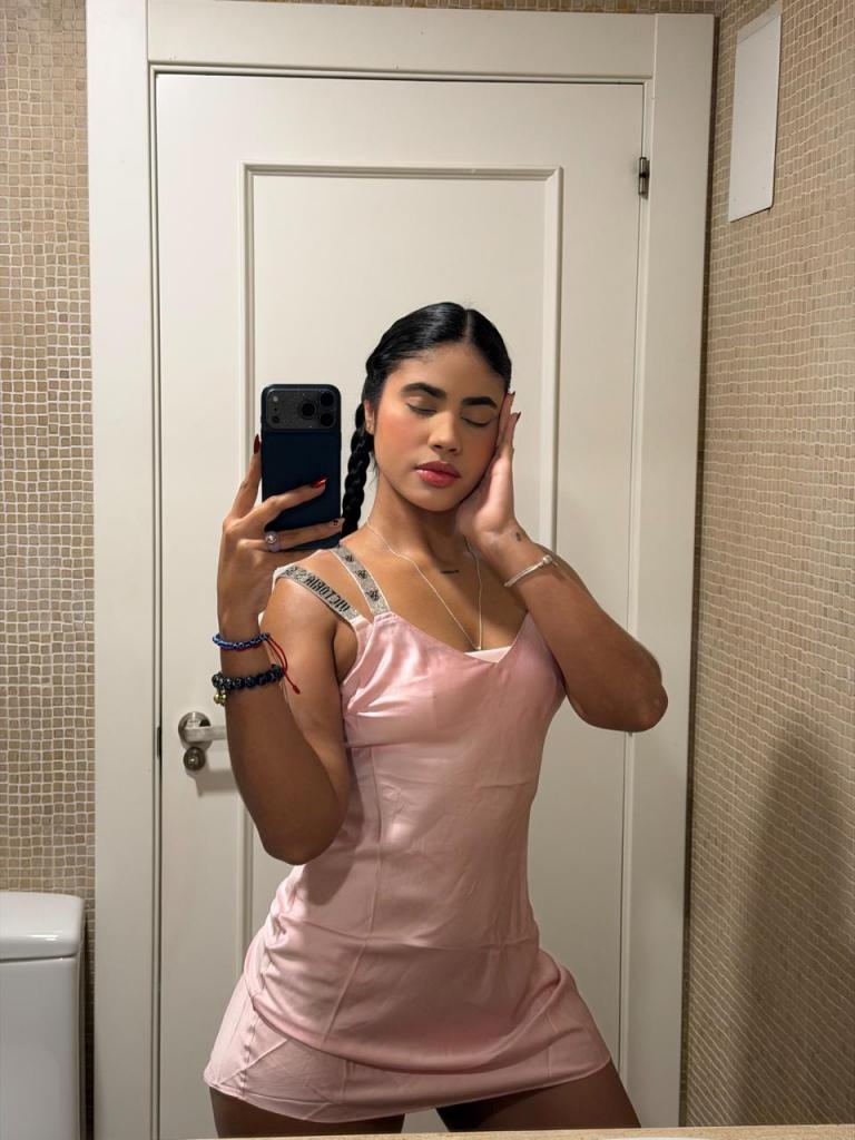 633373226: Chica busca chico en Málaga