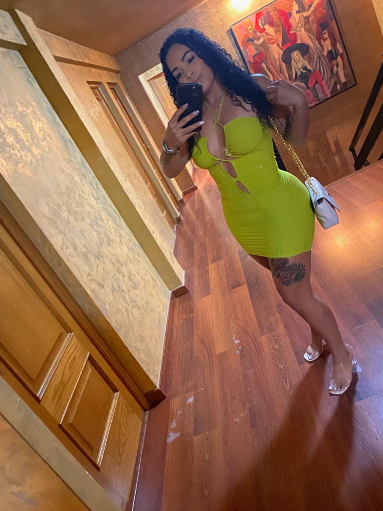 671544530: Chica busca chico en Tenerife