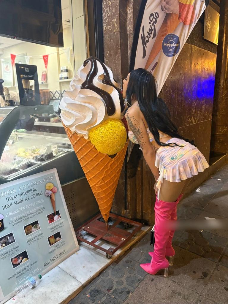 Transexual en Zaragoza: Transexuales y Travestis