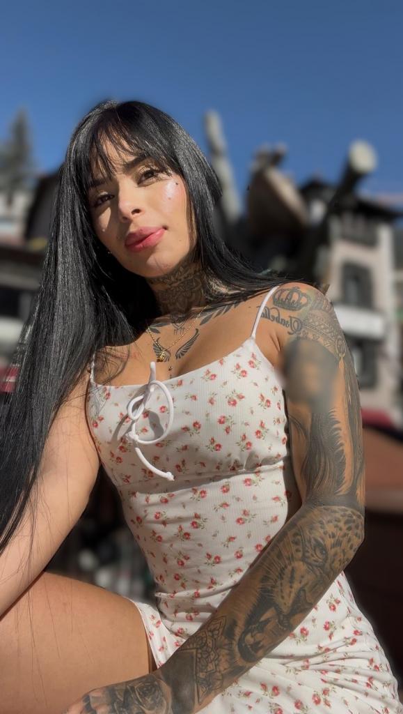 Chica busca chico en Ibiza: 