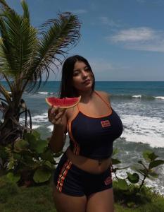 652468078: Chica busca chico en Tenerife