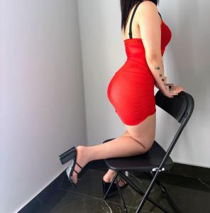 614846115: Chica busca chico en Madrid