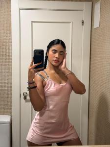 633373226: Chica busca chico en Málaga