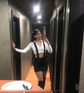 634811240: Chica busca chico en Cádiz