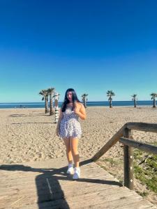 614894099: Chica busca chico en Málaga