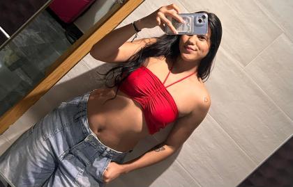 692078081: Chica busca chico en Valencia