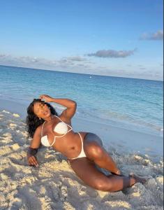 613953123: Chica busca chico en Cádiz