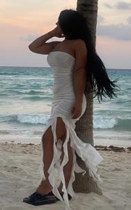 613758759: Chica busca chico en Málaga